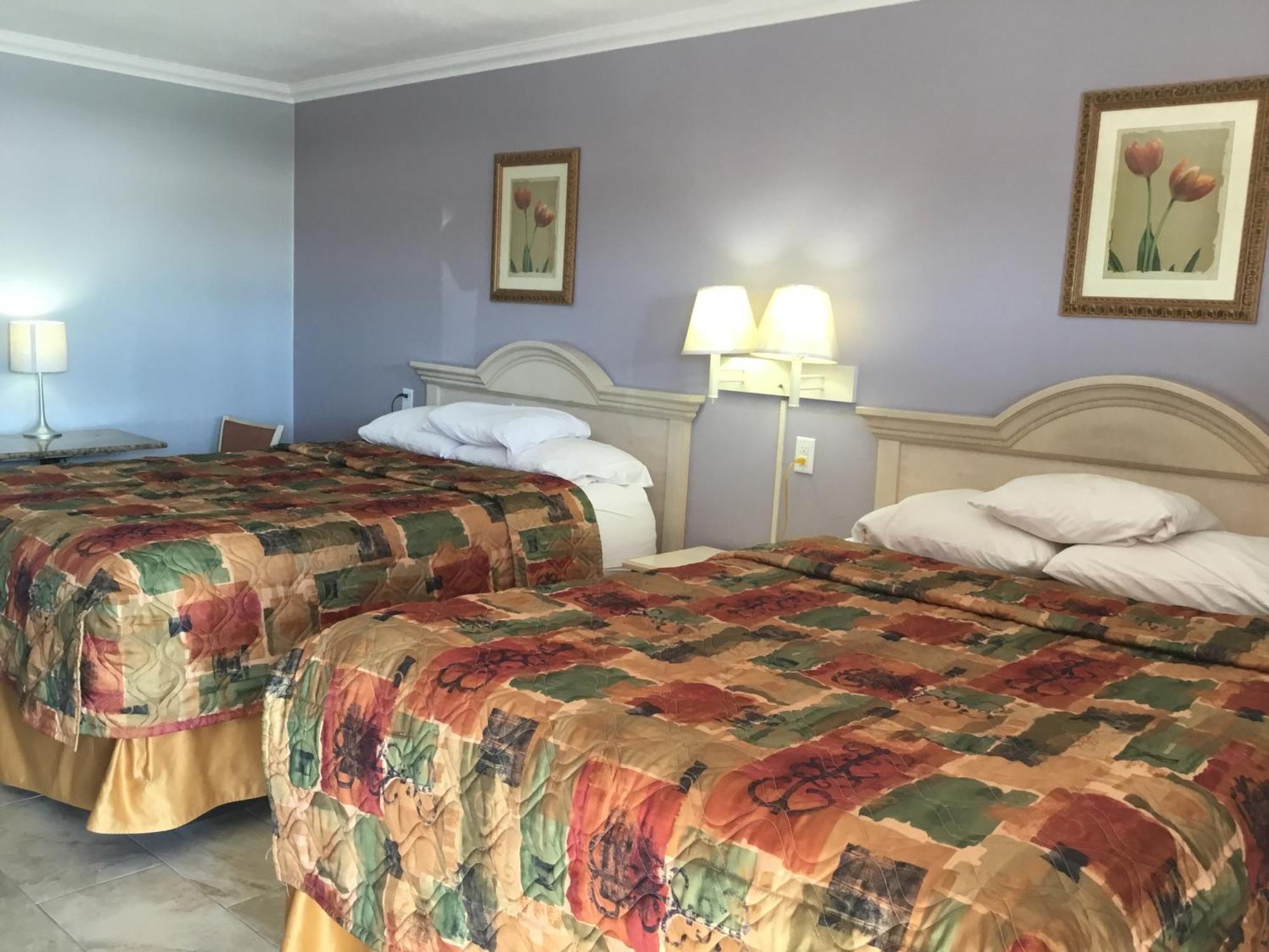 Budget Inn Плейнв'ю Екстер'єр фото