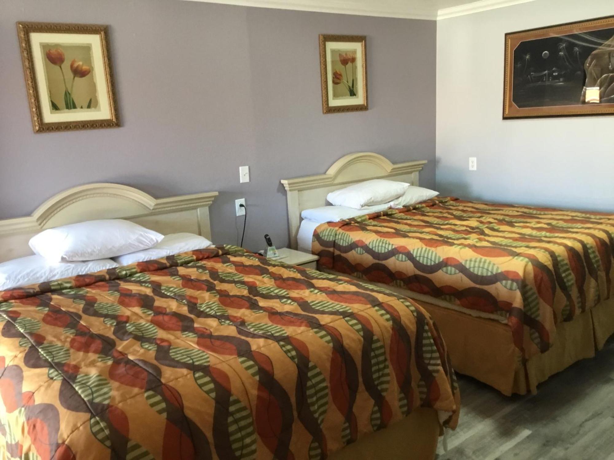 Budget Inn Плейнв'ю Екстер'єр фото